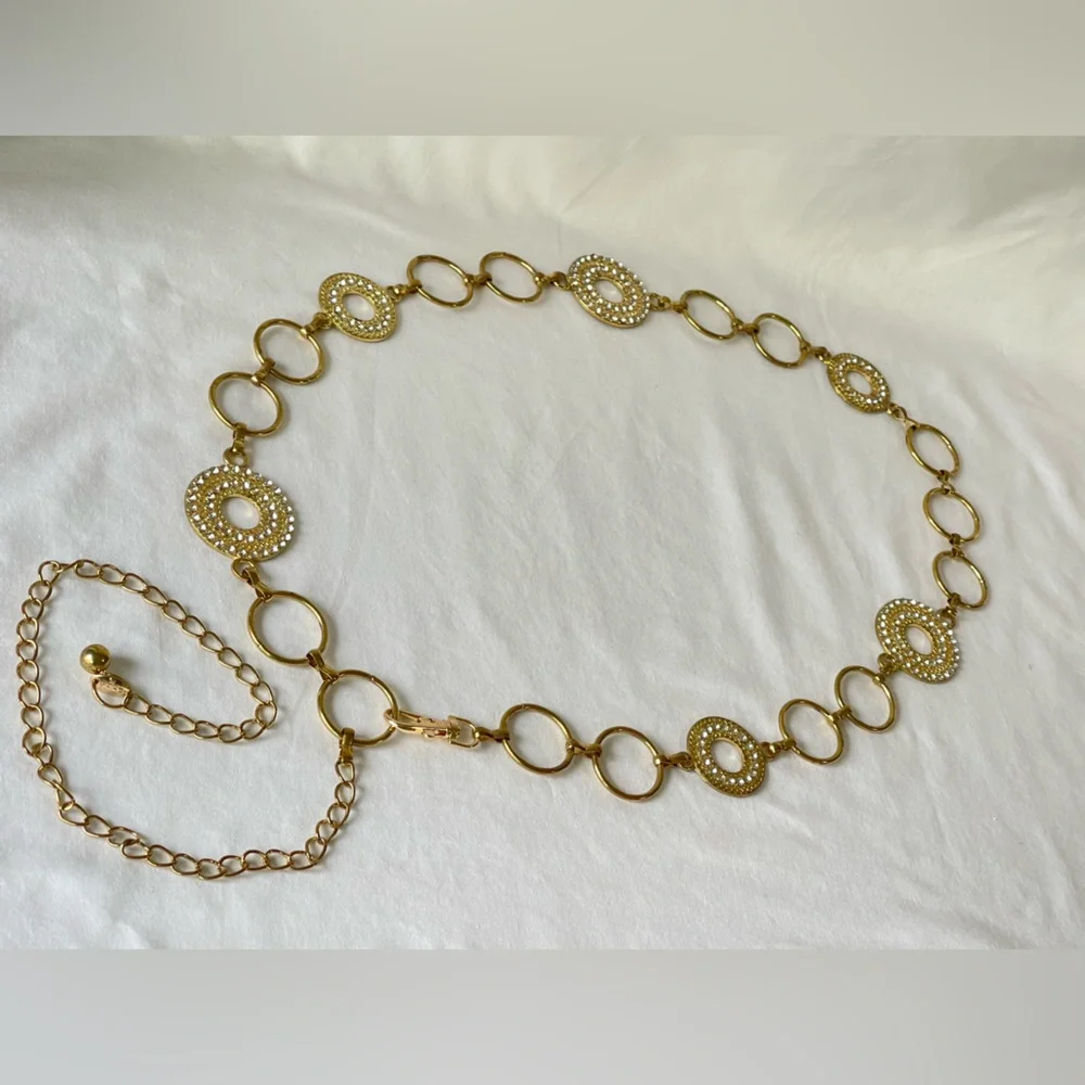 Amazing Vintage gold tone and rhinestone chain belt adjustable size